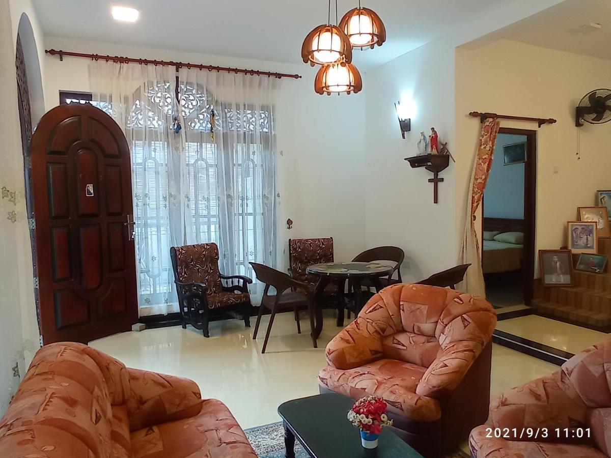 Arusha Guest House Νεγκόμπο Εξωτερικό φωτογραφία