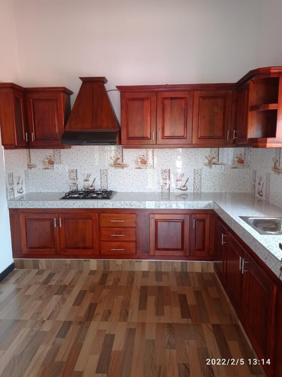 Arusha Guest House Νεγκόμπο Δωμάτιο φωτογραφία